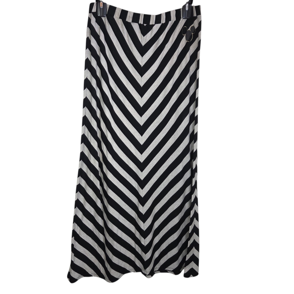 Disney Black and Taupe Chevron Maxi Skirt Size XL